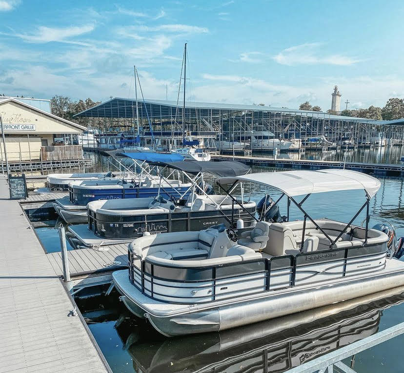 Pontoon Nashville, unique things to do in Nashville for your birthday, Nashville birthday